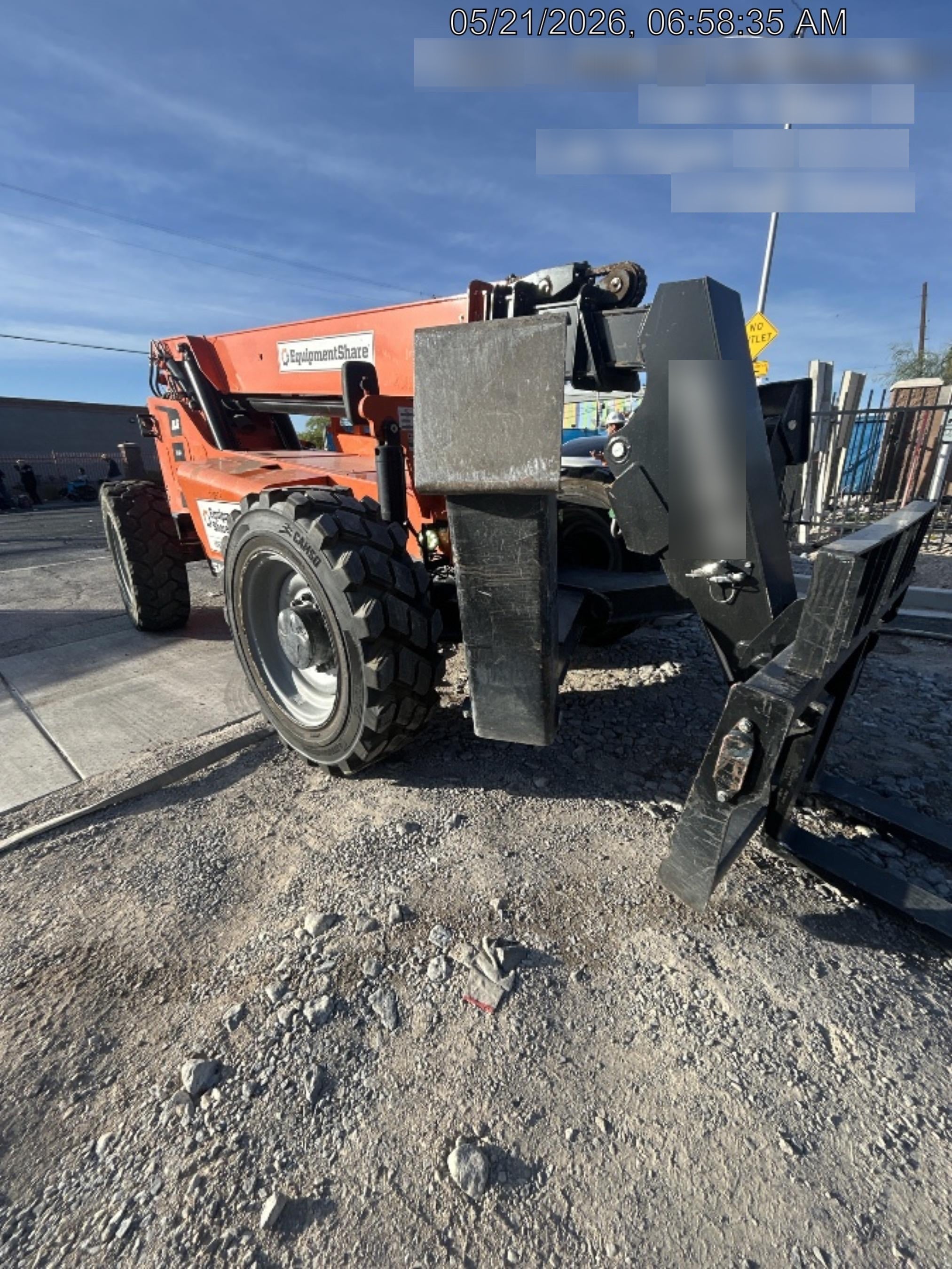 2021 SKYTRAK 10054