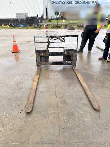 2025 ARROW MATERIAL HANDLING F5100CB - 72"