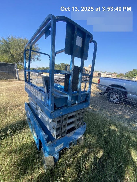 2019 Genie GS-1930 Fixed Rails with Chain Entry