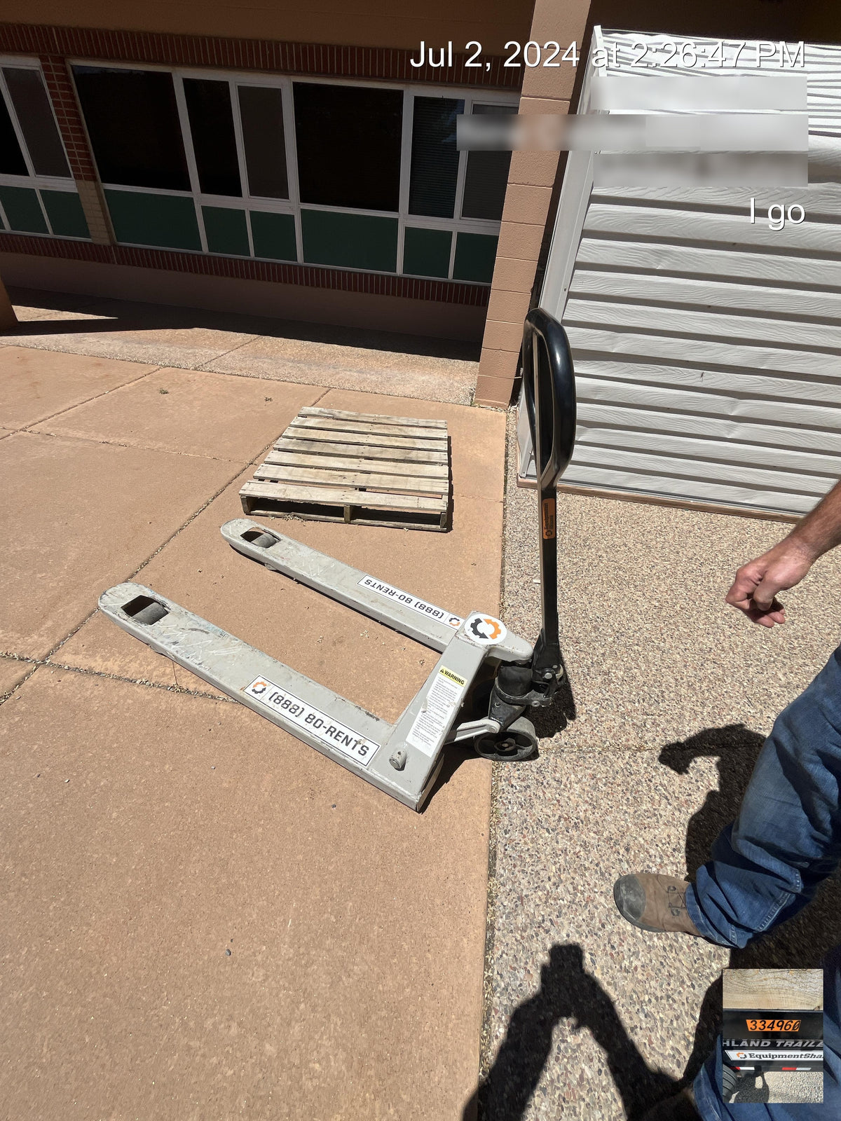 2022 STRONGWAY 4400 lb Pallet Jack