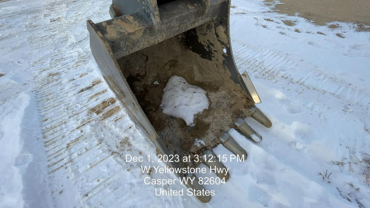 2019 DOOSAN 42" Excavator Bucket