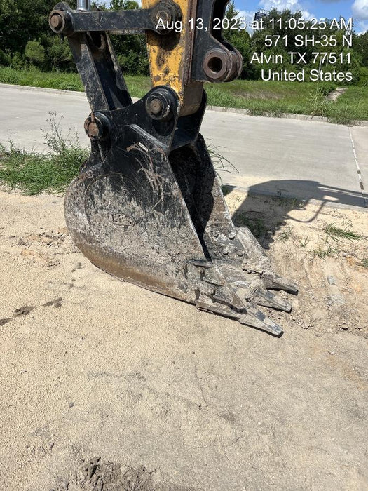 2025 FLECO Bucket 24" HD Pin-On