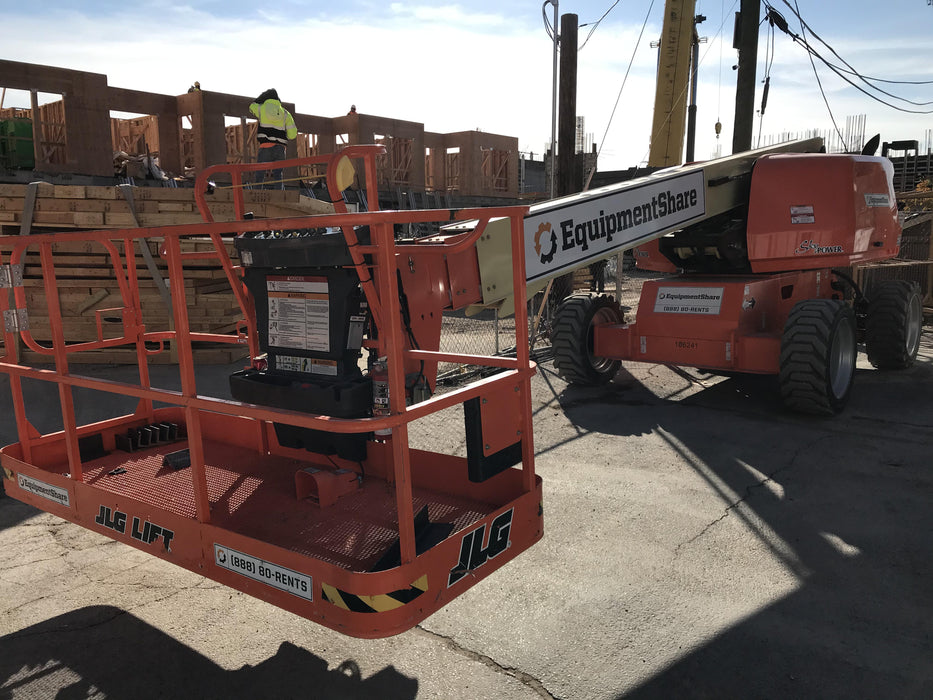 2020 JLG 600S