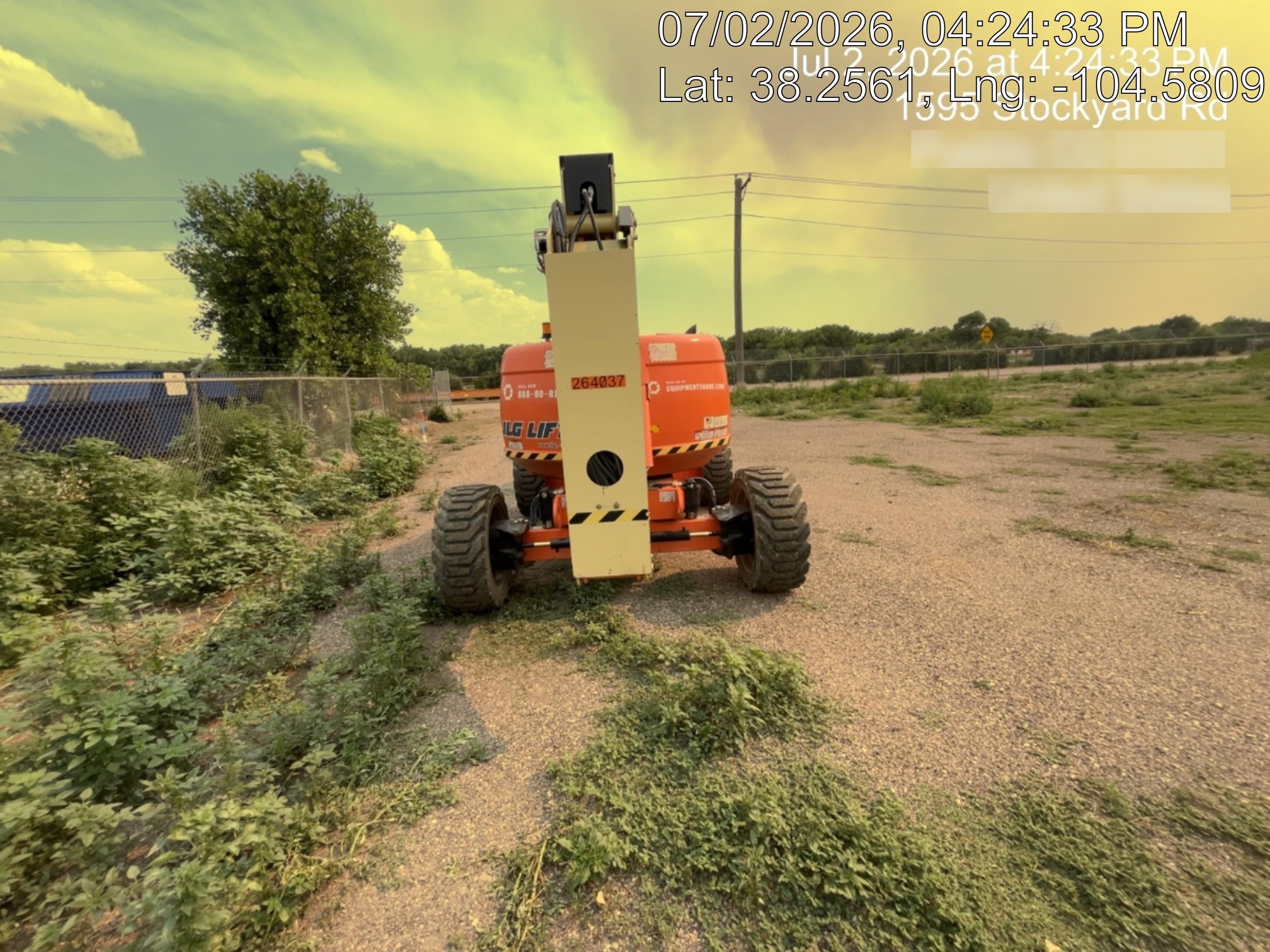 2022 JLG 600AJ