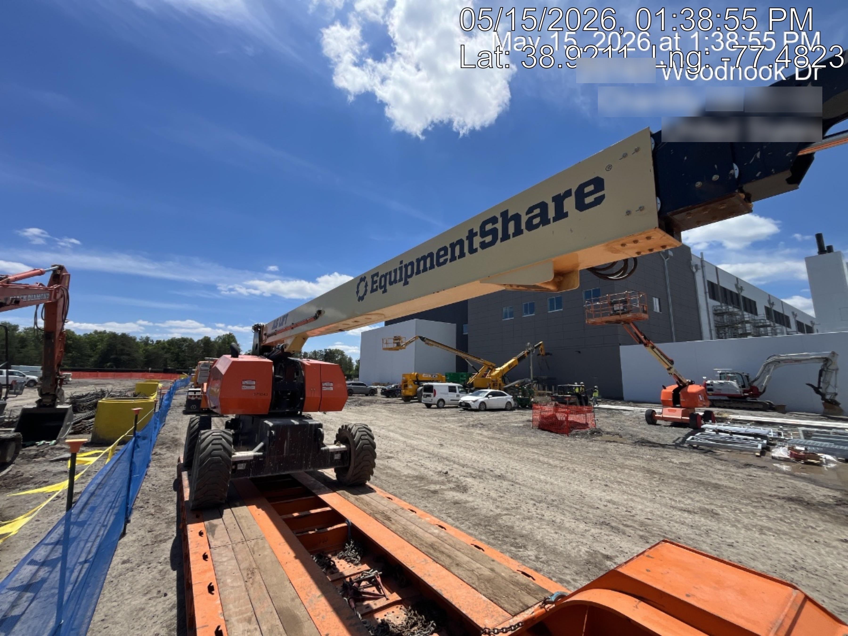 2023 JLG 860SJ