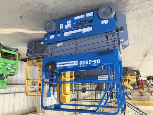 2019 Genie GS-1930 Fixed Rails with Chain Entry