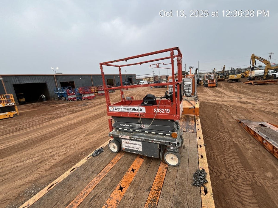2021 SKYJACK SJ3219