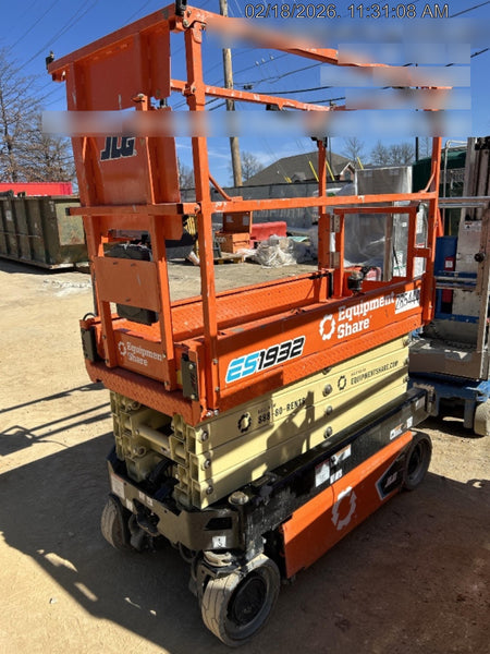 2022 JLG ES1932