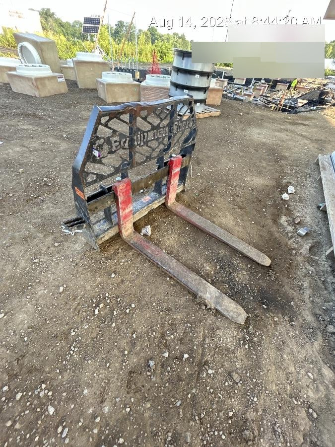 2022 PALADIN 48" Pallet Forks - Paladin