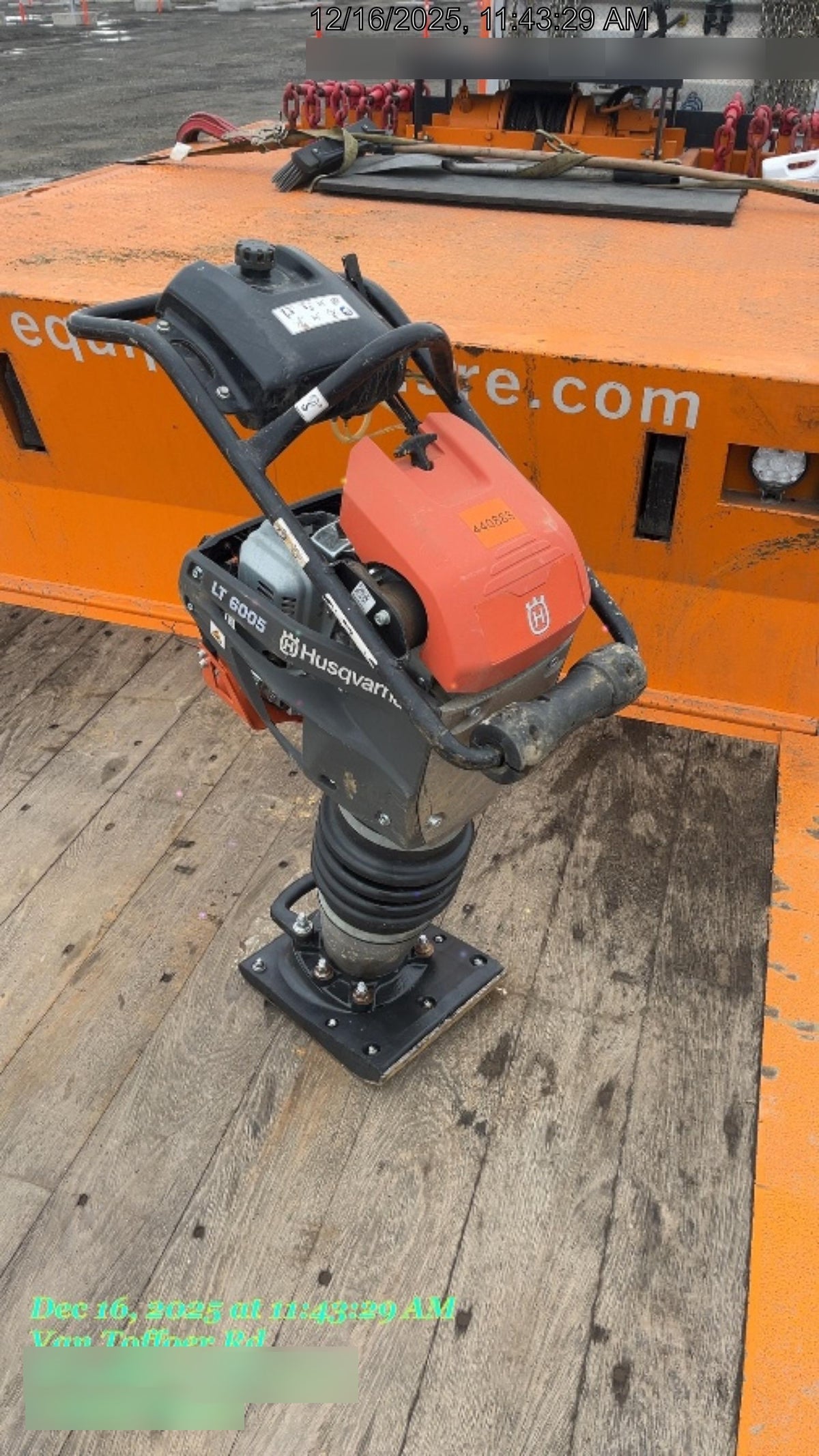 2024 HUSQVARNA LT6005