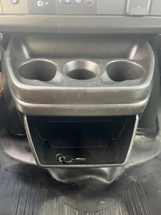 2023 CHEVROLET Express Van - Rental