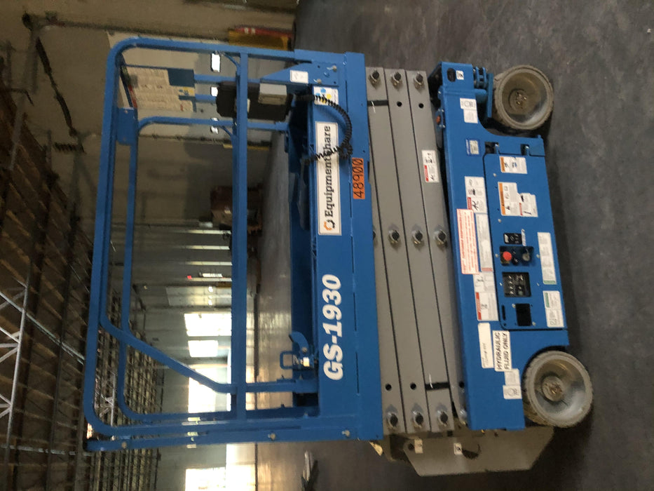 2019 Genie GS-1930 Half Height Swing Gate, 800W Inverter