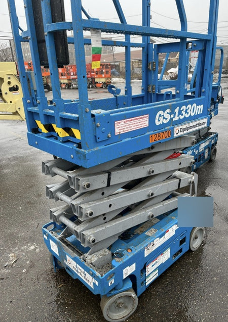 2021 GENIE GS-1330m
