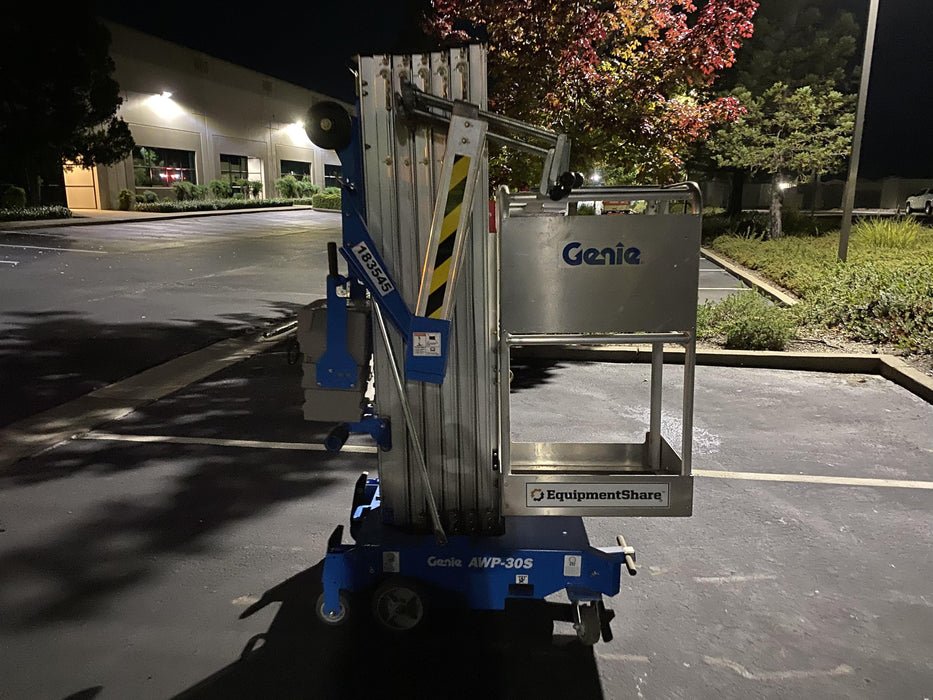 2021 GENIE AWP-30S DC