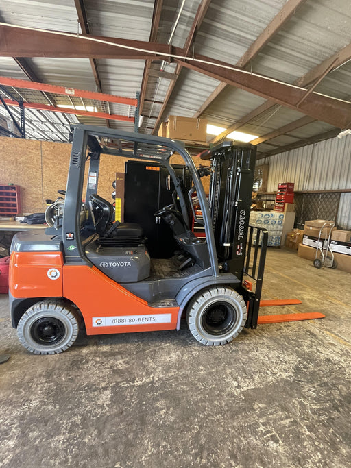 2022 TOYOTA 50-8FGU25