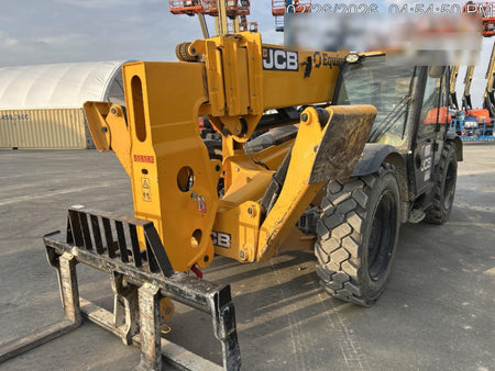 2025 JCB 512-56
