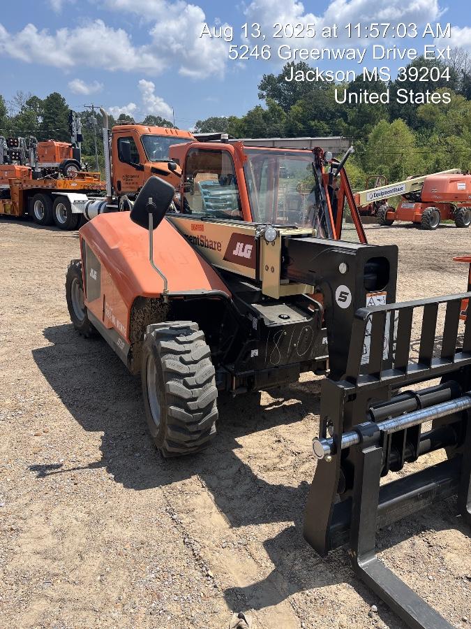 2025 JLG 519