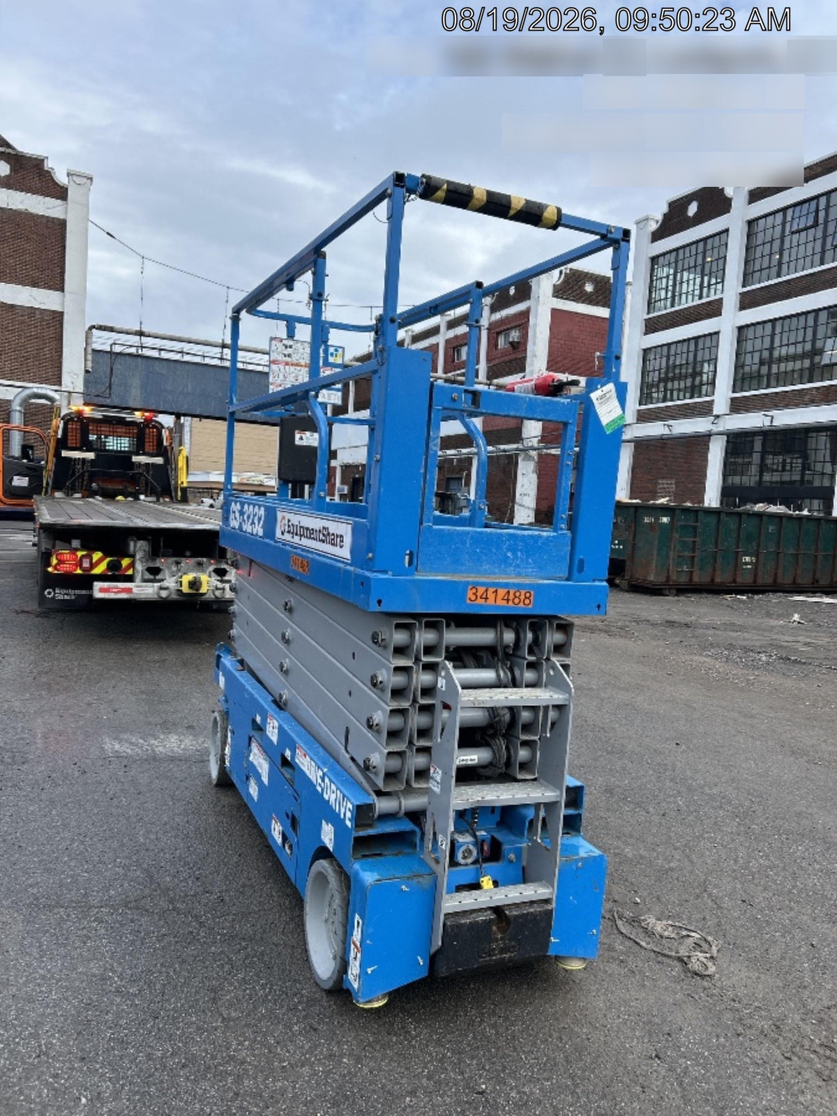 2023 GENIE GS-3232
