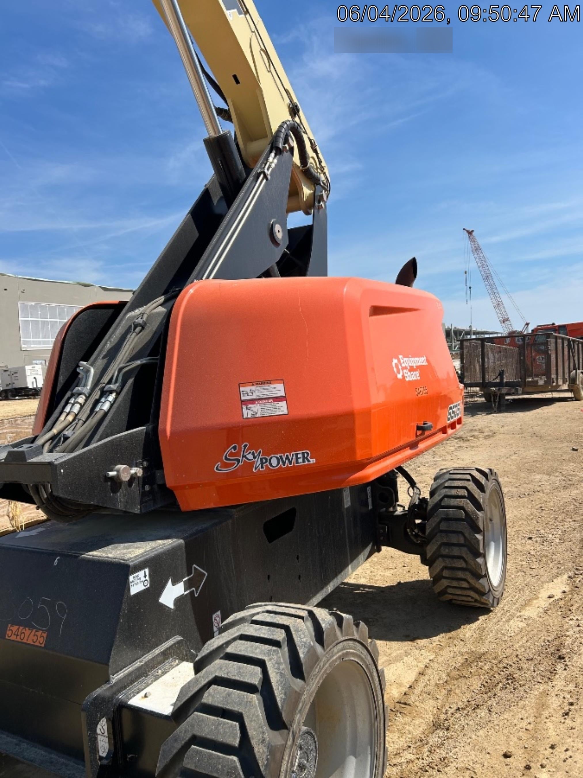 2025 JLG 660SJ