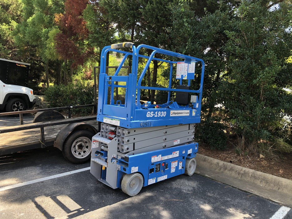 2020 Genie GS-1930 Solid Non Marking Tires, Beacon, Folding rails with half height swing gate