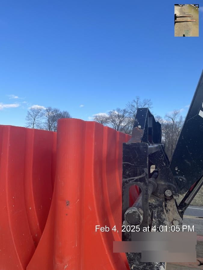 2023 HOUSTON BARRICADE WFB42