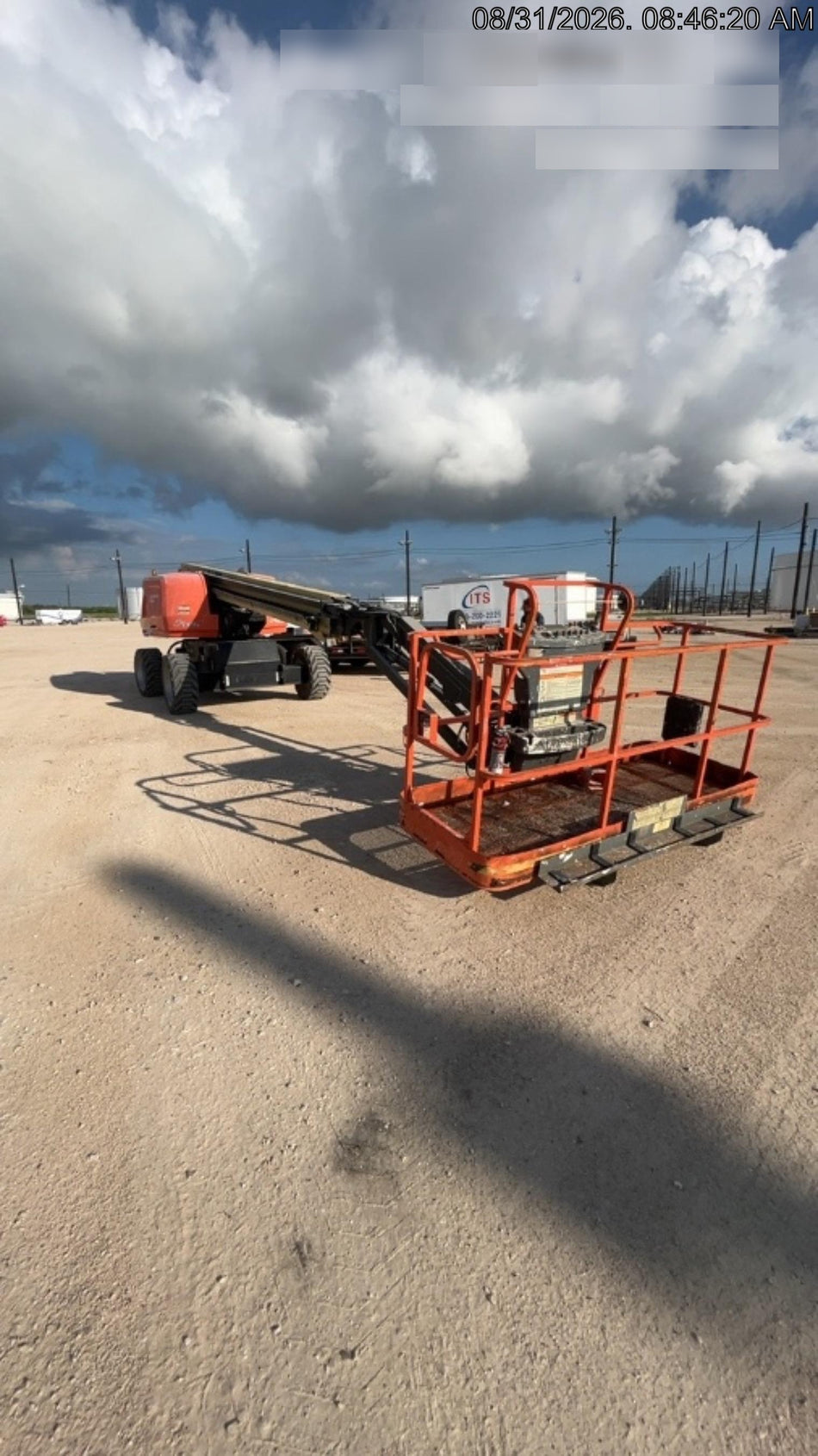 2023 JLG 660SJ