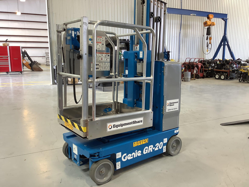 2021 GENIE GR-20