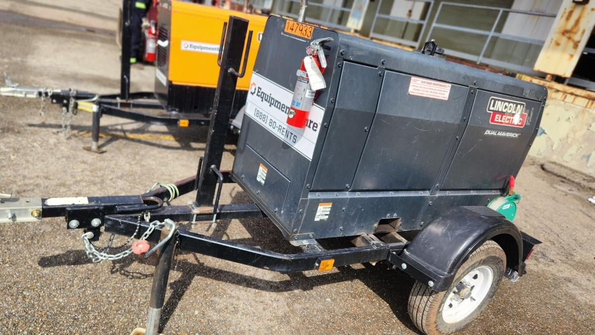 2021 Lincoln Electric Dual Maverick 200/200X Ready Pak 3 (includes trailer, cable rack, fender light kit)