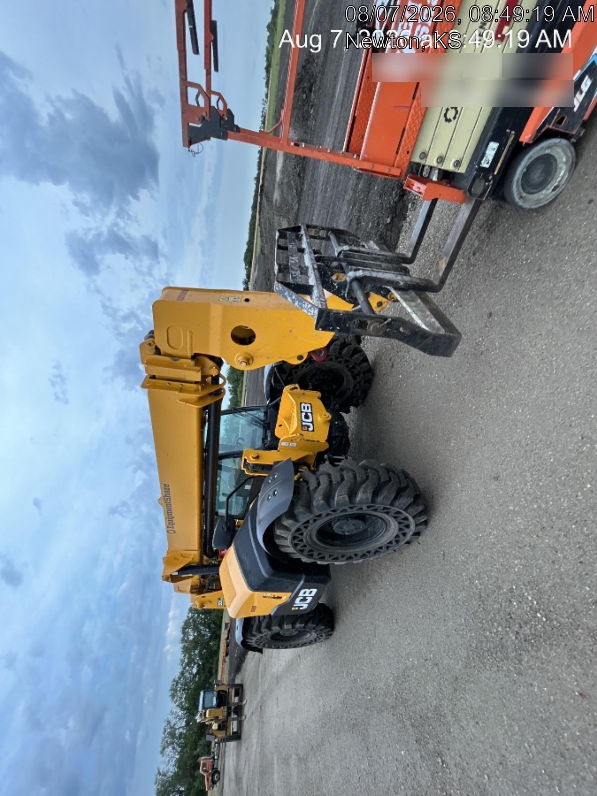 2023 JCB 509-42