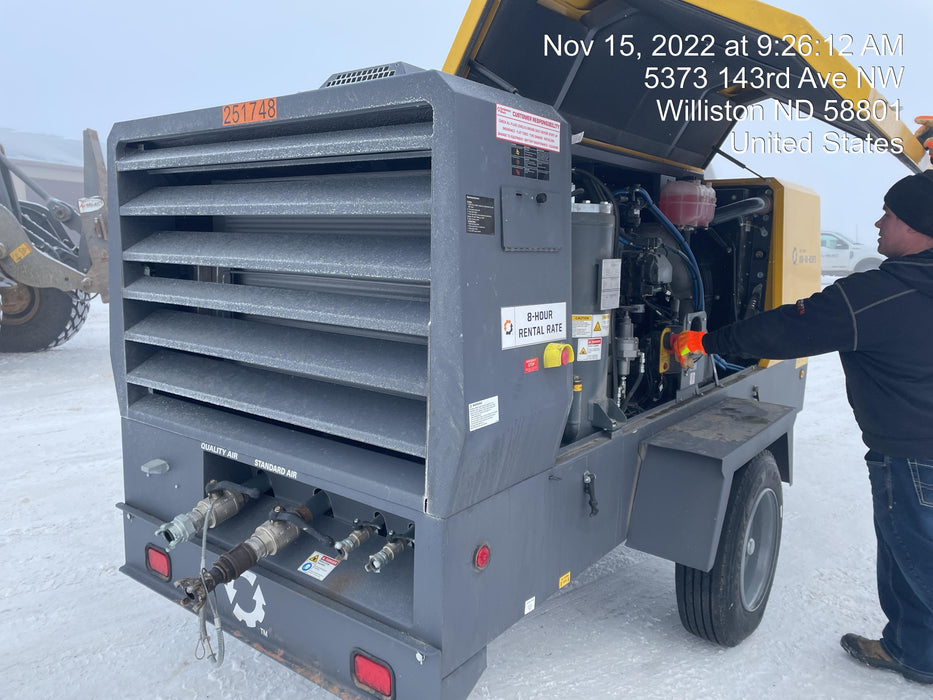 2022 ATLAS COPCO XAS 900