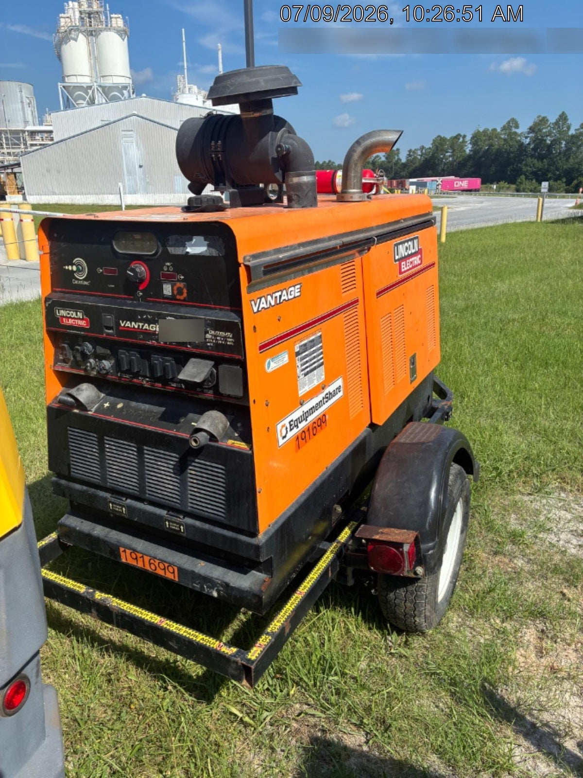 2021 Lincoln Electric Vantage 549X Ready Pak 3, ORANGE (includes trailer, cable rack, fender light kit)