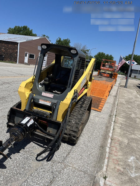 2018 Wacker Neuson ST31 ST31 8k Tracked Skid Loader, Canopy, 2 speed, Bucket Leveling , Selectable EH Controls, Variable speed fan, Cyclonic precleaner, 75" Bucket LP w/ smooth bolt on edge