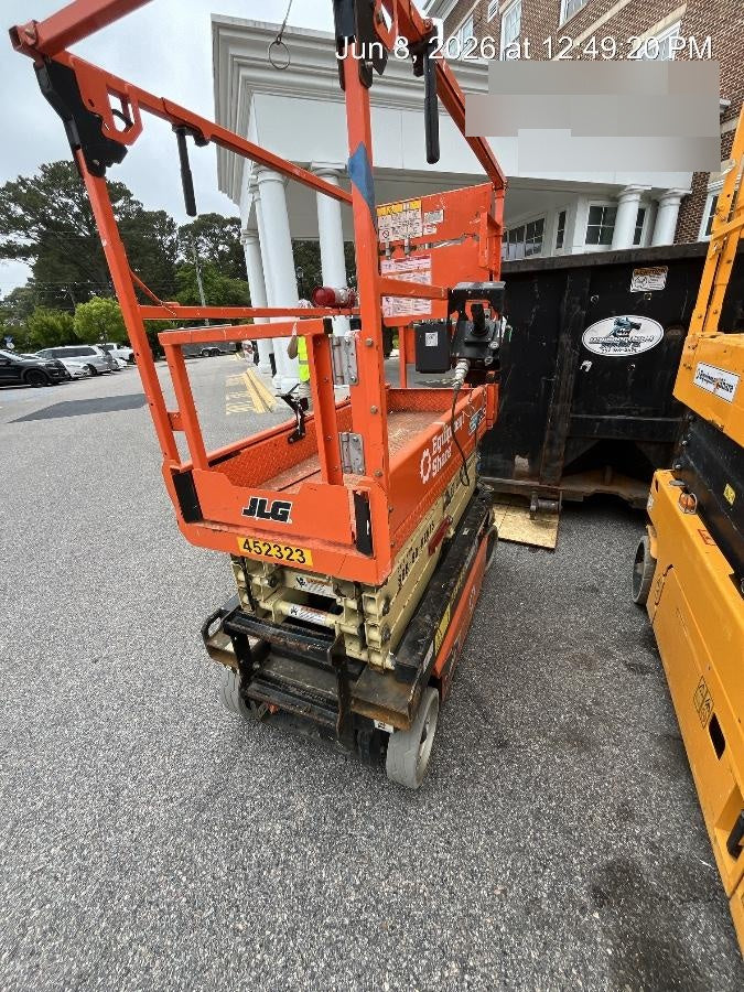 2024 JLG ES1932