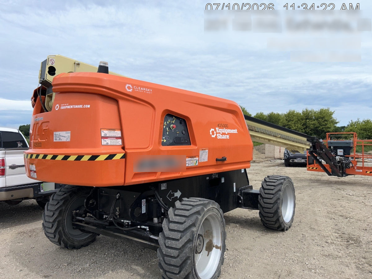 2024 JLG 660SJ
