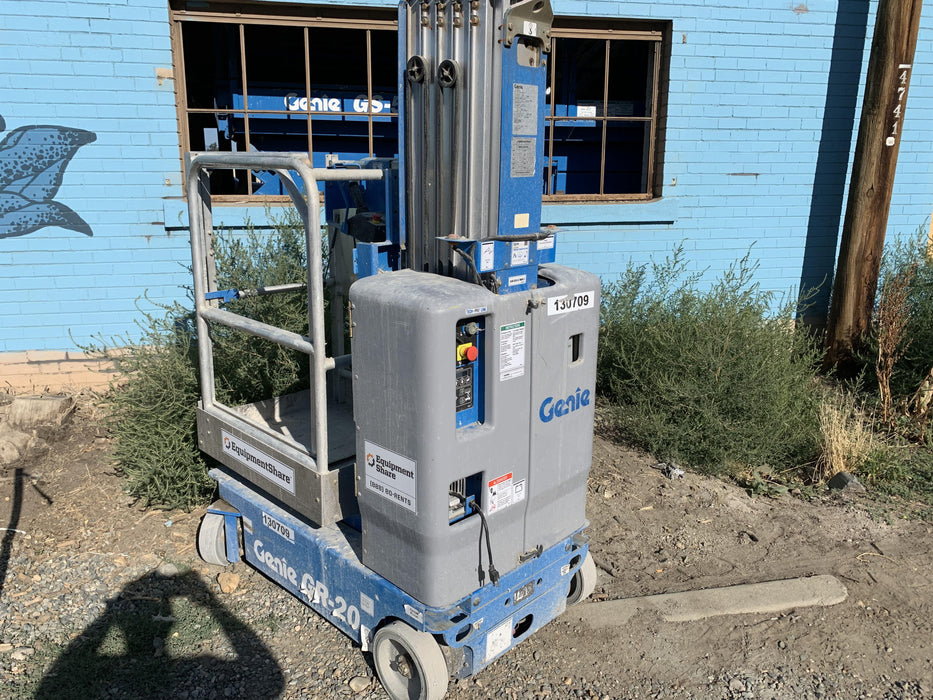 2021 GENIE GR-20