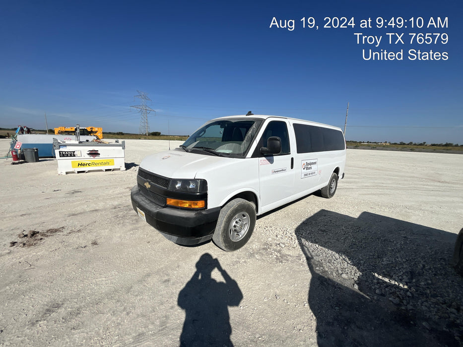 2023 CHEVROLET Express Van - Rental