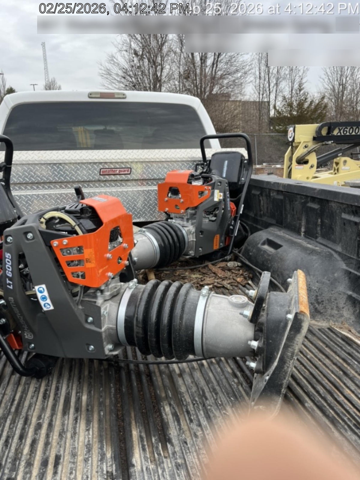 2025 HUSQVARNA LT6005