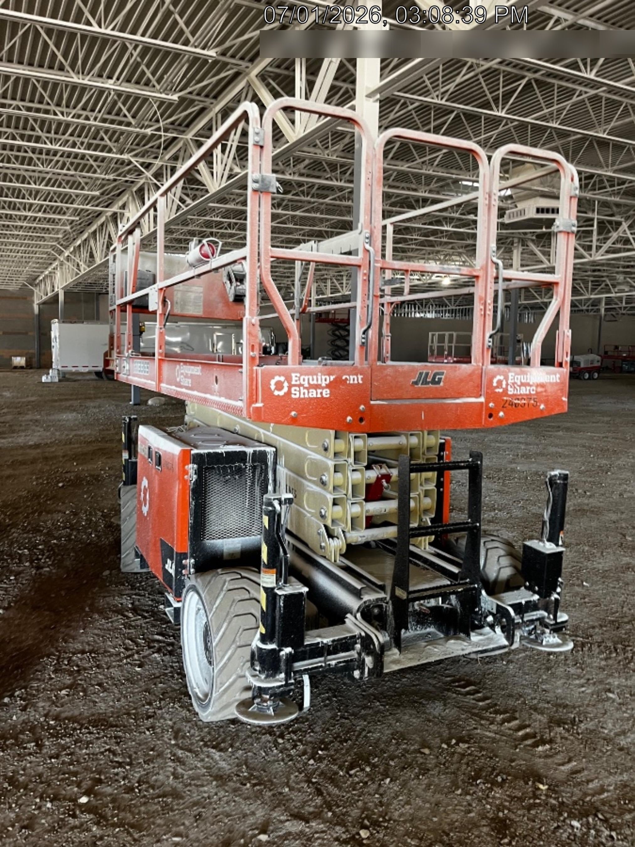 2022 JLG RT3369