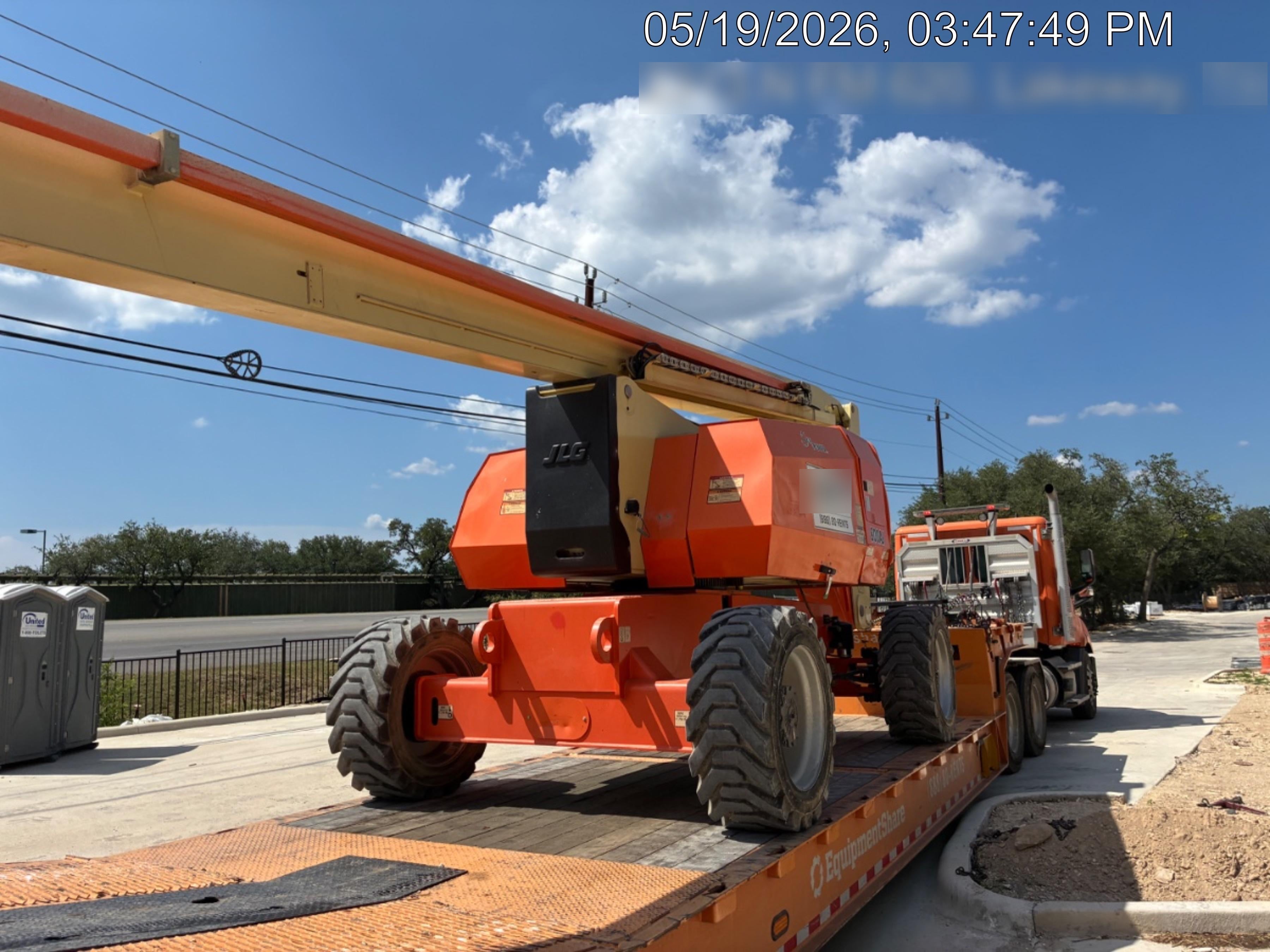 2021 JLG 800AJ