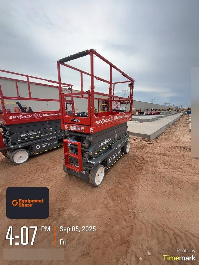 2025 SKYJACK SJ3226
