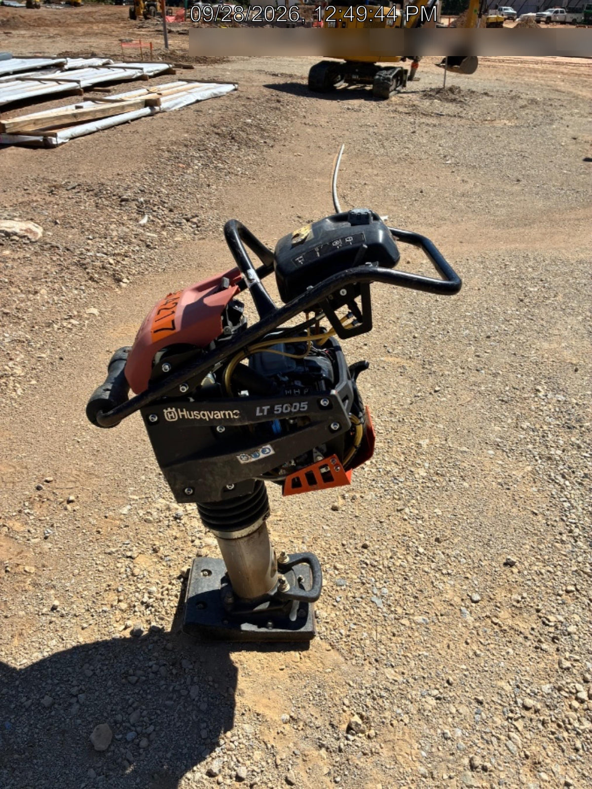 2025 HUSQVARNA LT5005