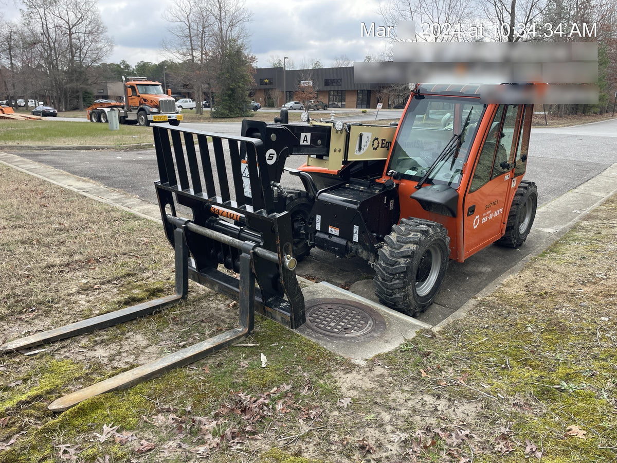 2023 JLG G5-18A