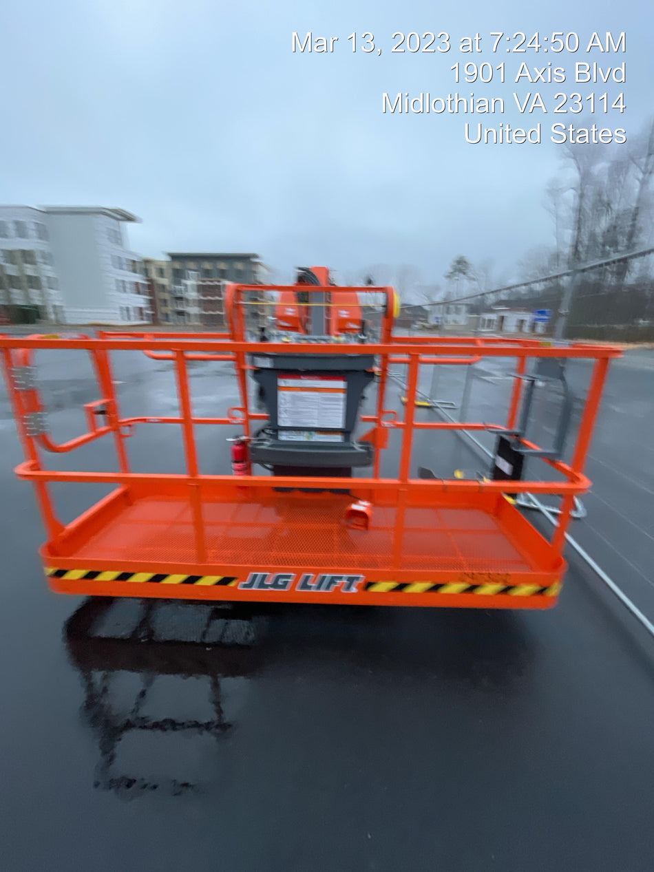 2023 JLG 660SJ