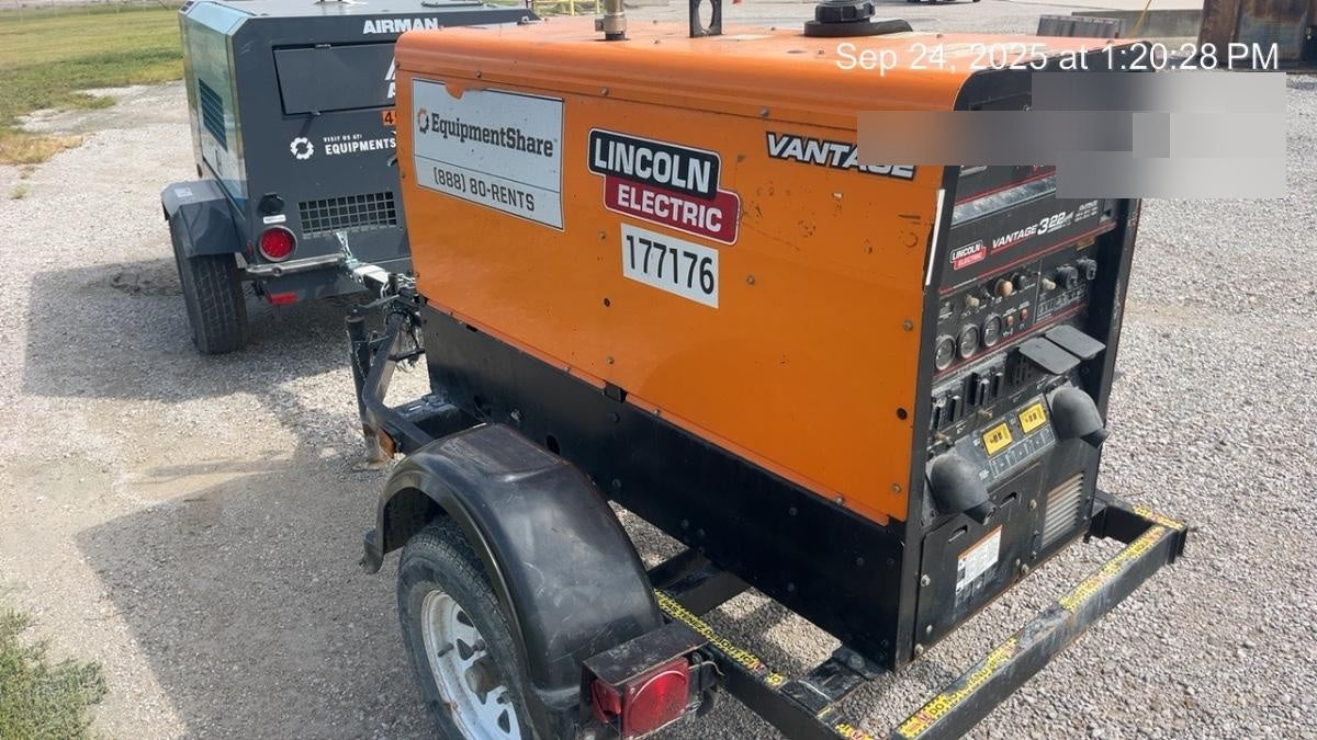 2021 Lincoln Electric Vantage 322 Vantage 322 Ready Pak 3 w/ Decals, ORANGE (includes trailer, cable rack, fender light kit) NO Telematics