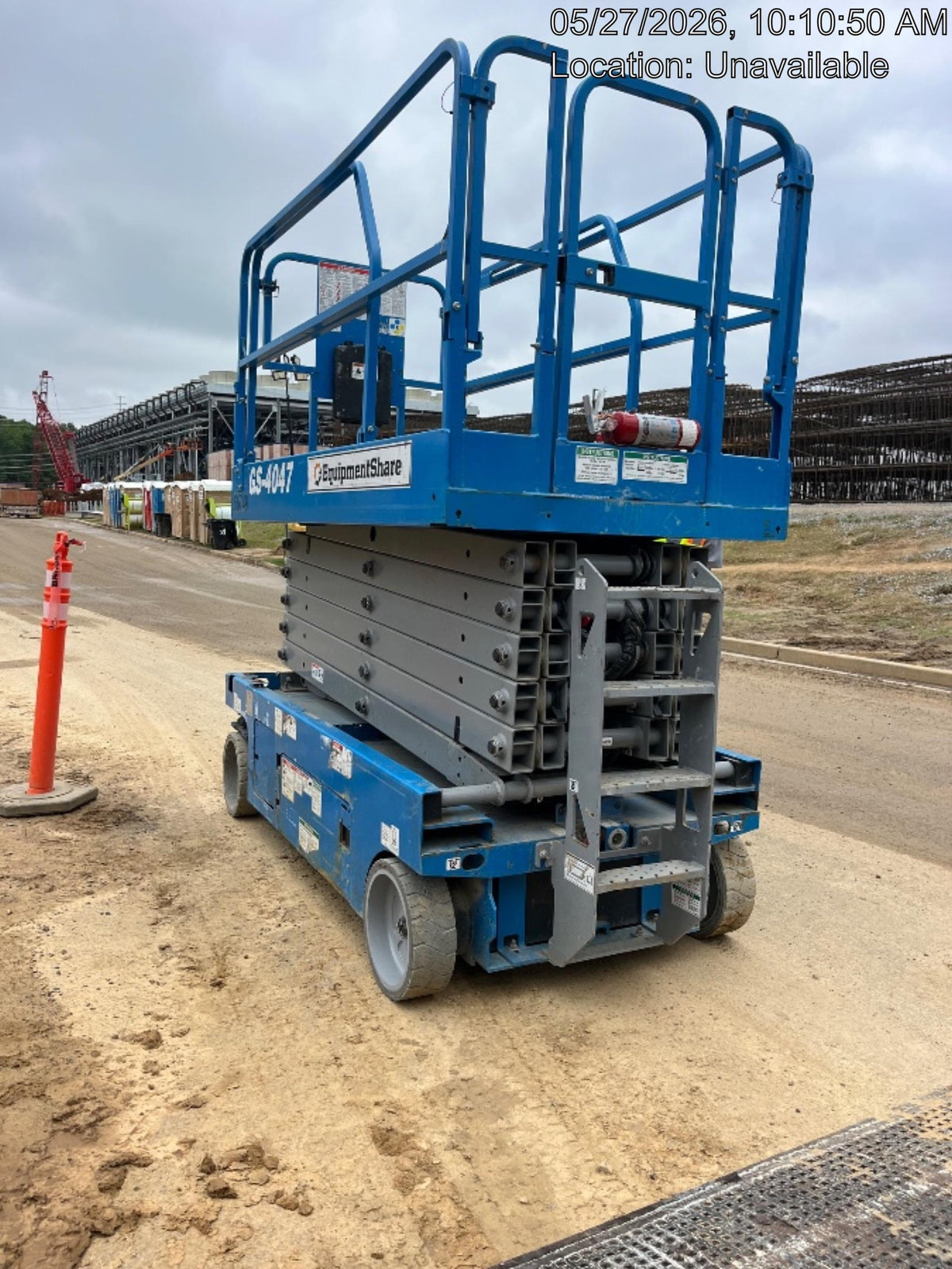 2019 Genie GS-4047 Folding rails with half height swing gate