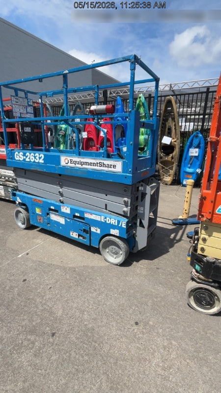 2023 GENIE GS-2632