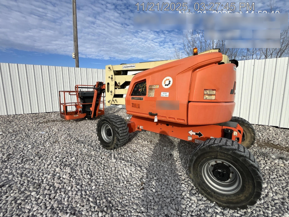 2019 JLG 450AJ