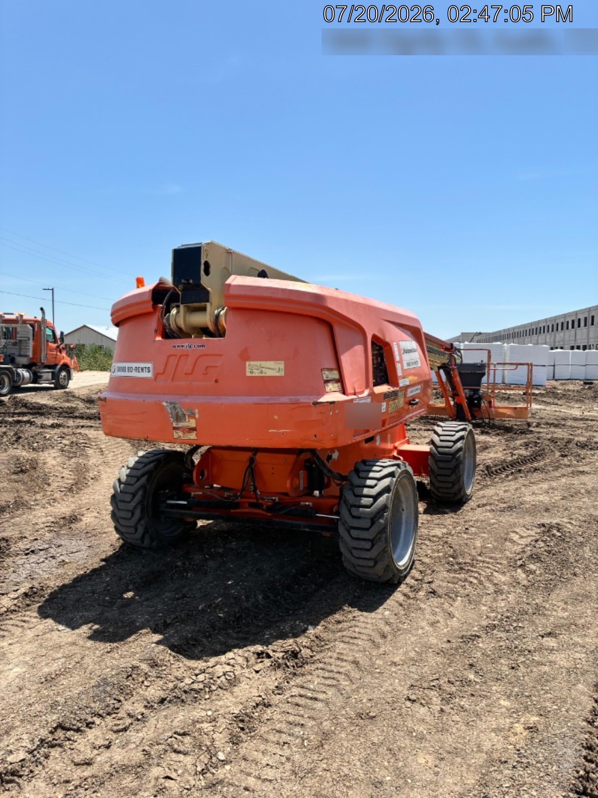 2019 JLG 660SJ