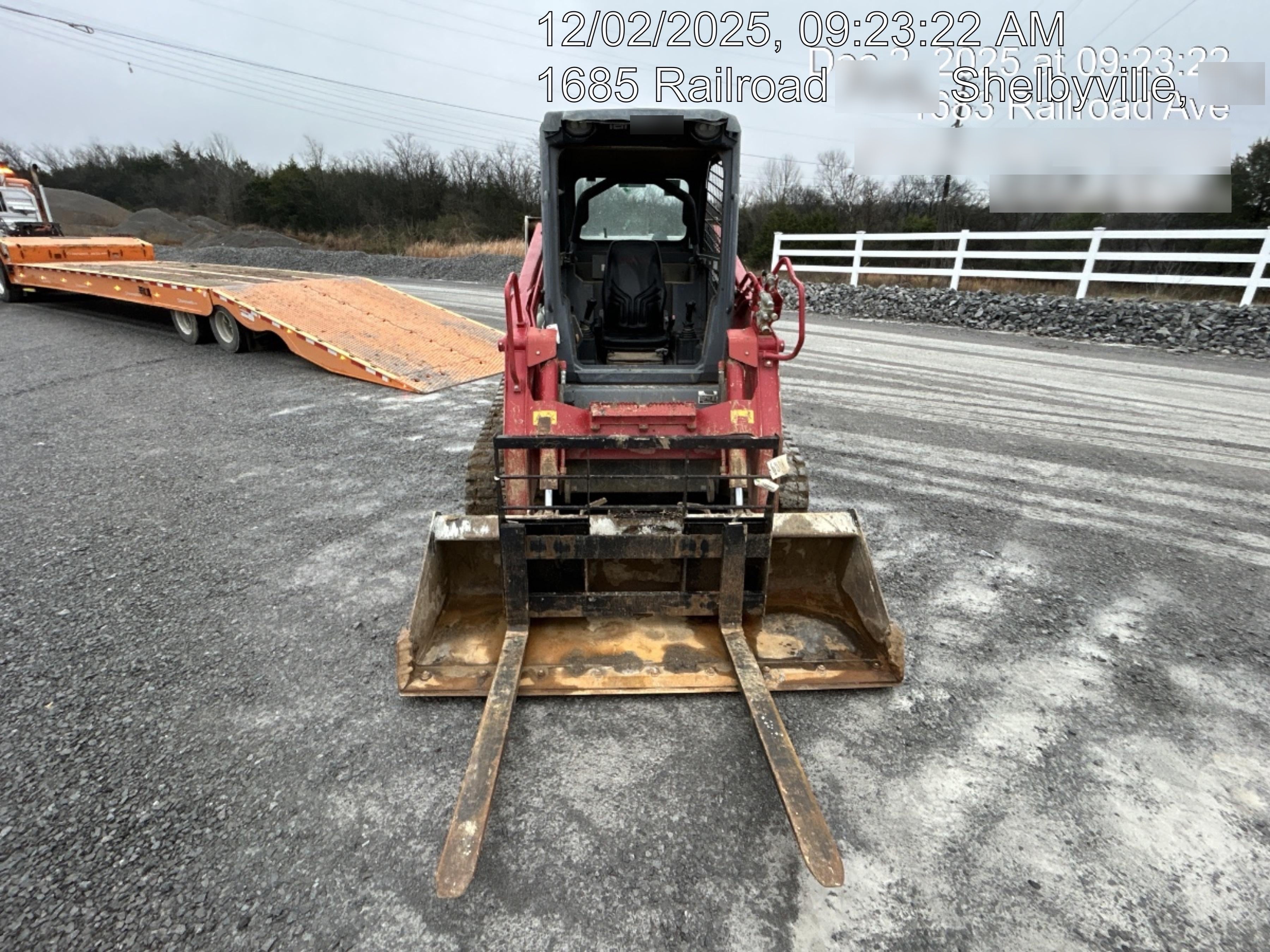 2025 ARROW MATERIAL HANDLING F5100CB - 72"