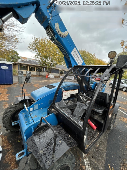 2019 Genie GTH-5519 Canopy, Solid RT Tires, LED Work Lights, Beacon 48" Carriage, 48" Forks